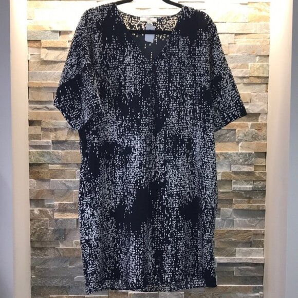 Halston Dress/Tunic Loose Style - Picture 1 of 5